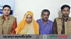 ঘিওরে নকল চিপস তৈরি কারখানায় অভিযান, আটক ২