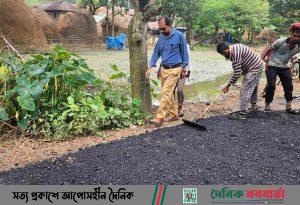 নন্দীগ্রামে ভাটরা ইউনিয়নের দুই সড়কের কার্পেটিং কাজ সম্পন্ন