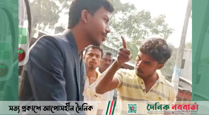 মণিরামপুরে স্বতন্ত্র প্রার্থীর ক্যাডারের হাতে সাংবাদিক লাঞ্চিত