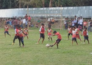 ঘিওরে প্রাথমিক বিদ্যালয় গোল্ড কাপ ফুটবল টুর্নামেন্ট অনুষ্ঠিত